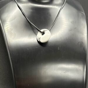 🤍 White Howlite Donut Pendant Necklace 🤍